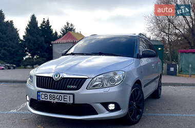 Универсал Skoda Fabia 2010 в Днепре