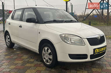 Хэтчбек Skoda Fabia 2009 в Стрые