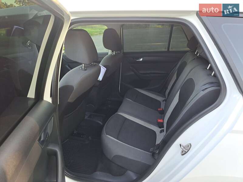 Универсал Skoda Fabia 2016 в Нововолынске фото 5 Универсал Skoda Fabia 2016 в Нововолынске