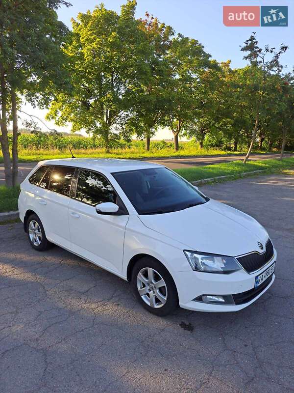 Универсал Skoda Fabia 2016 в Нововолынске фото 15 Универсал Skoda Fabia 2016 в Нововолынске