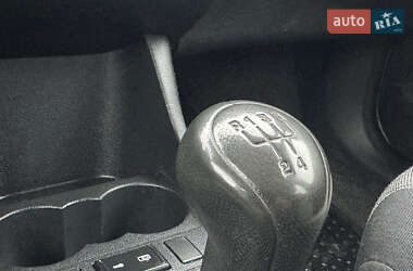 Хэтчбек Skoda Fabia 2009 в 