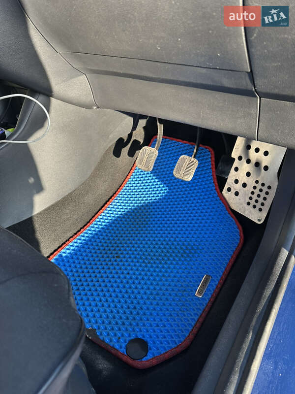 Універсал Skoda Fabia 2011 в Львові