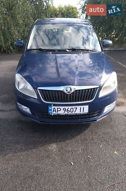 Хетчбек Skoda Fabia 2010 в Запоріжжі