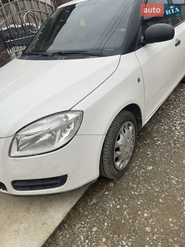 Універсал Skoda Fabia 2009 в Тячеві