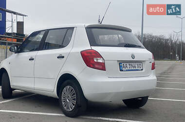 Хетчбек Skoda Fabia 2013 в Запоріжжі