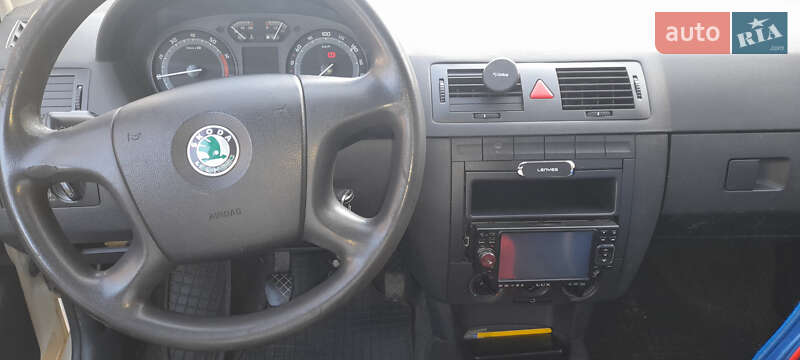 Хетчбек Skoda Fabia 2006 в Києві