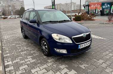 Універсал Skoda Fabia 2010 в Хмельницькому