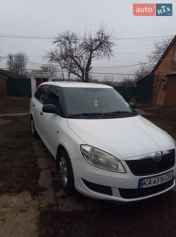 Універсал Skoda Fabia 2012 в Лубнах