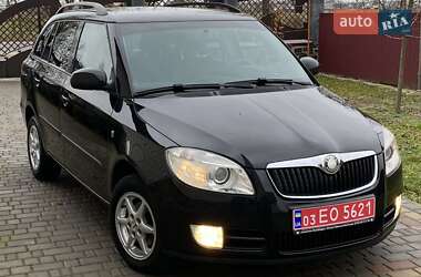 Універсал Skoda Fabia 2009 в Києві