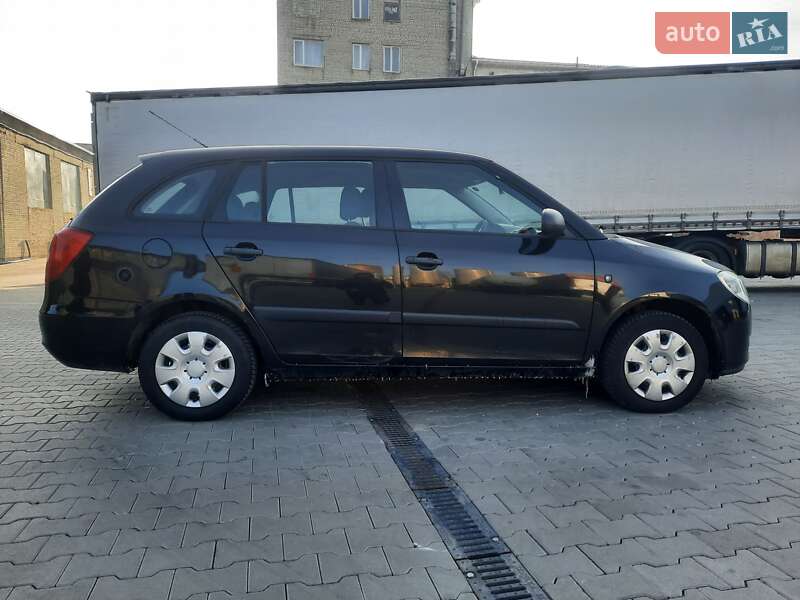 Універсал Skoda Fabia 2007 в Рівному