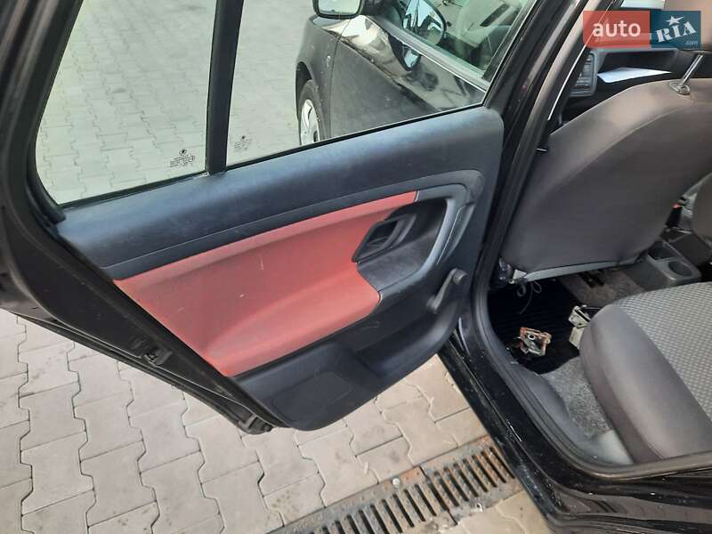 Універсал Skoda Fabia 2007 в Рівному