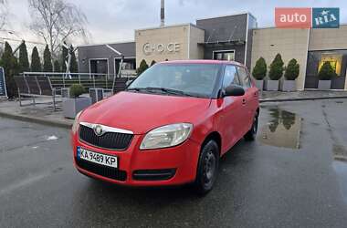 Хетчбек Skoda Fabia 2008 в Києві