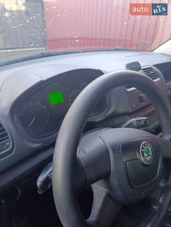 Хетчбек Skoda Fabia 2012 в Львові