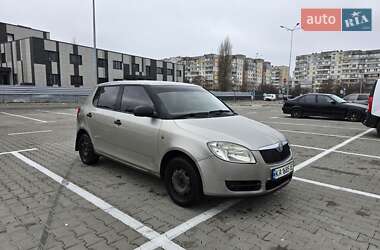 Хетчбек Skoda Fabia 2008 в Києві