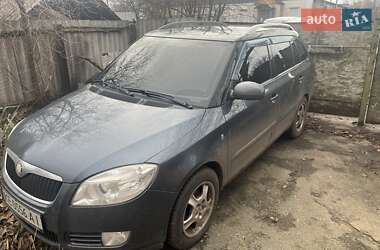 Универсал Skoda Fabia 2009 в Днепре