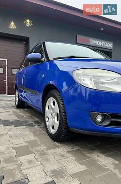 Универсал Skoda Fabia 2008 в Звягеле