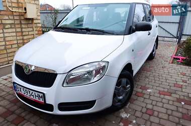 Хетчбек Skoda Fabia 2009 в Тульчині