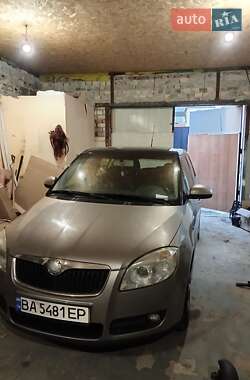 Хетчбек Skoda Fabia 2007 в Кропивницькому