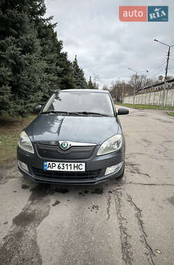 Хетчбек Skoda Fabia 2011 в Запоріжжі