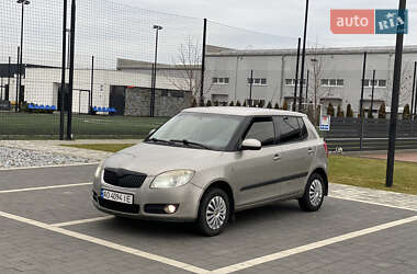 Хетчбек Skoda Fabia 2007 в Мукачевому