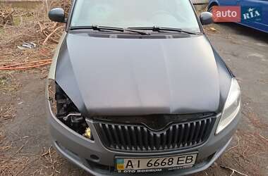 Хетчбек Skoda Fabia 2011 в Києві