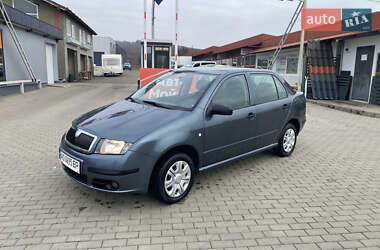 Седан Skoda Fabia 2005 в Мукачевому