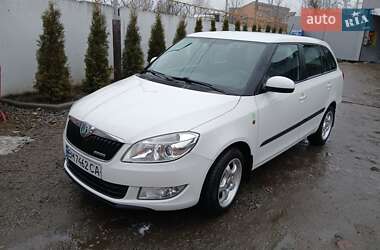 Универсал Skoda Fabia 2011 в Ромнах