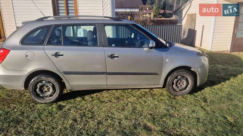 Универсал Skoda Fabia 2009 в Мигове