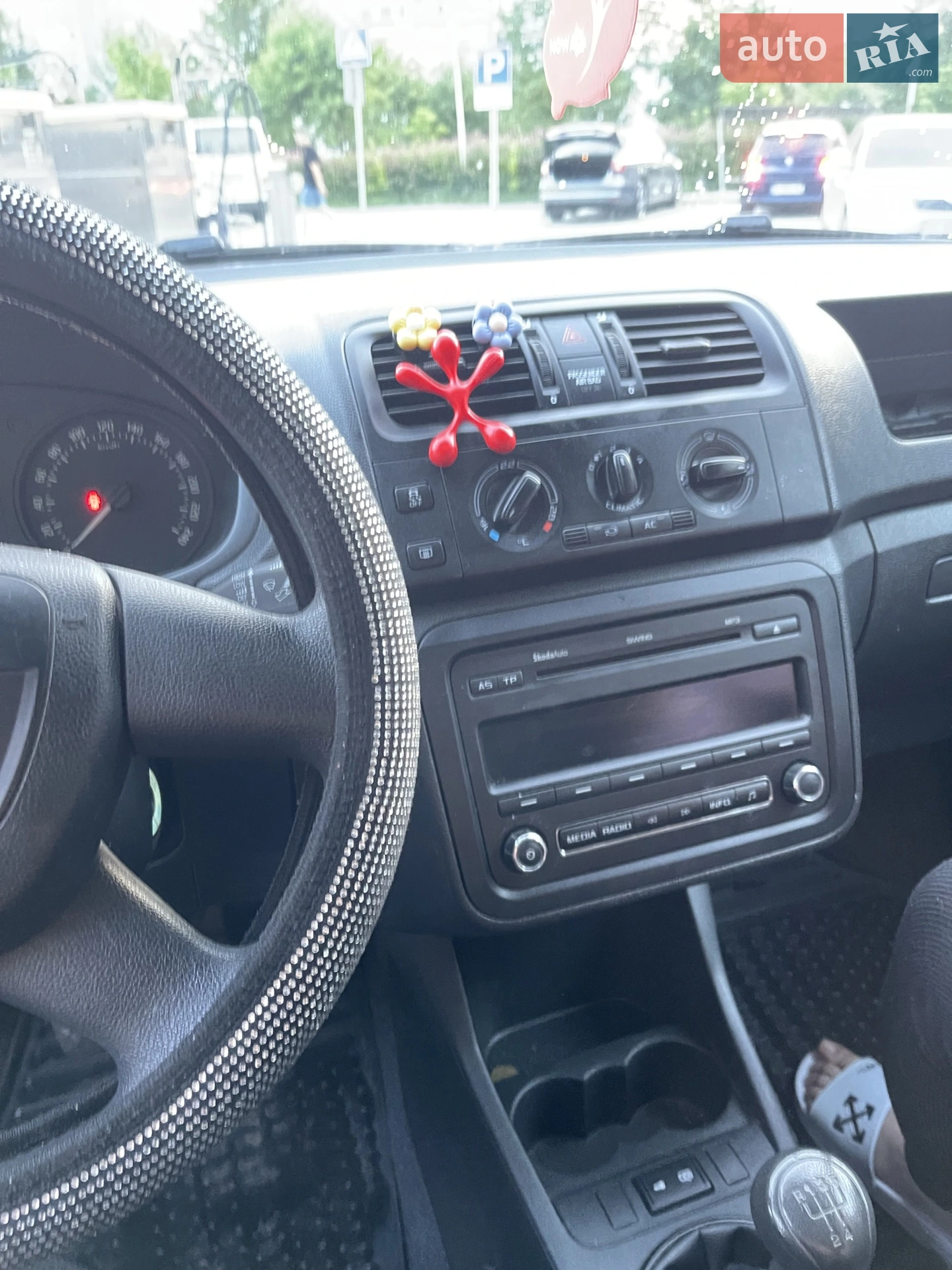 2010 Skoda Fabia - мініатюра 5