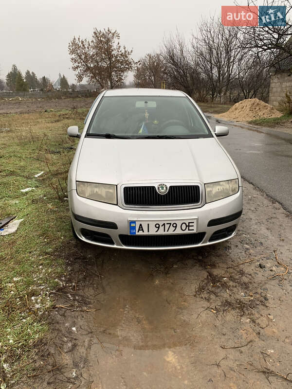 Хетчбек Skoda Fabia 2004 в Києві