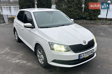 Хетчбек Skoda Fabia 2017 в Кропивницькому