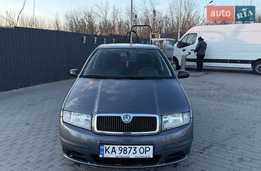 Хетчбек Skoda Fabia 2006 в Софіївській Борщагівці