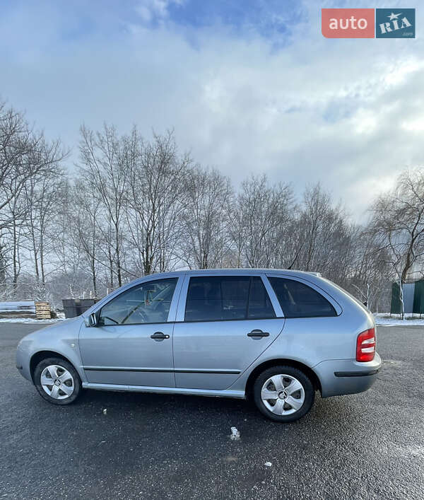 Универсал Skoda Fabia 2004 в Ивано-Франковске