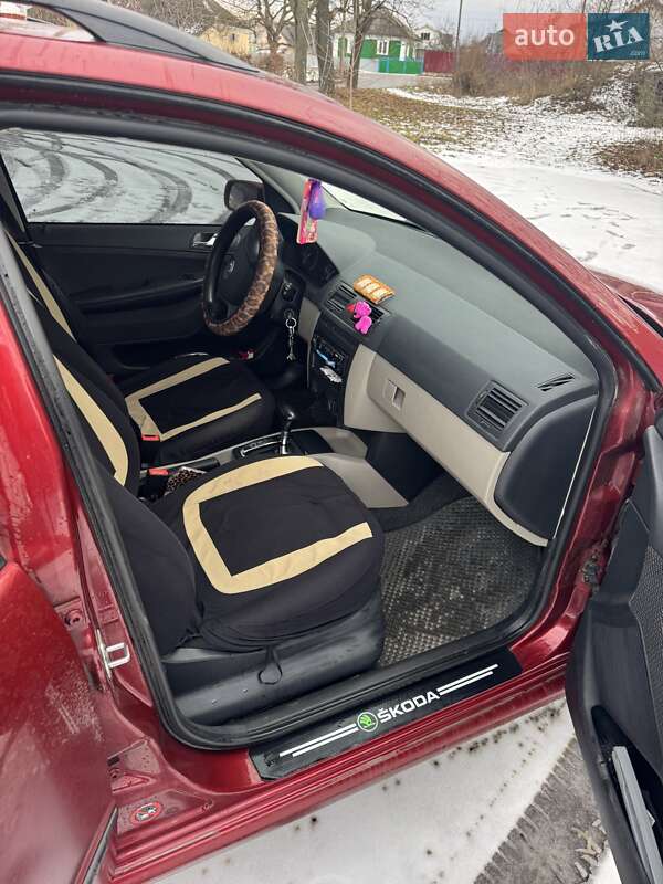 Універсал Skoda Fabia 2004 в Городку фото 11 Універсал Skoda Fabia 2004 в Городку