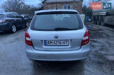 Універсал Skoda Fabia 2011 в Звягелі