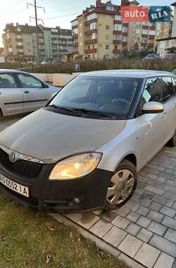 Універсал Skoda Fabia 2010 в Ужгороді