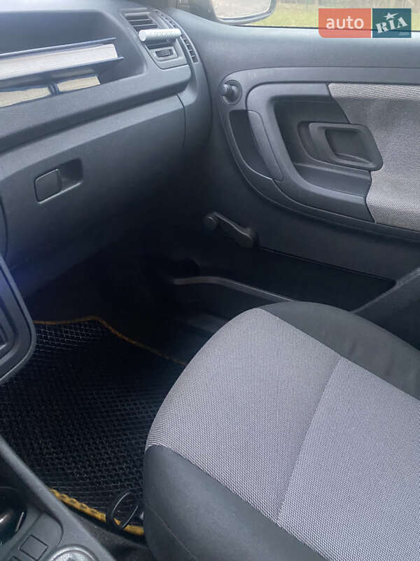 Хетчбек Skoda Fabia 2009 в Олександрії