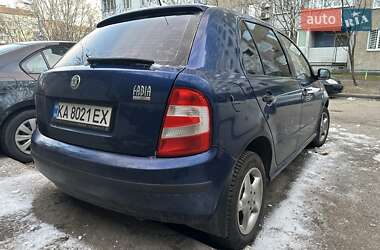 Хэтчбек Skoda Fabia 2006 в Киеве