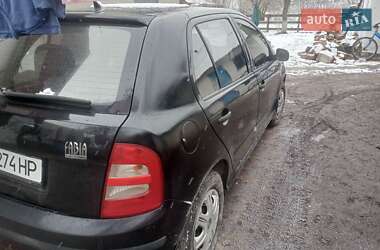 Хэтчбек Skoda Fabia 2003 в 