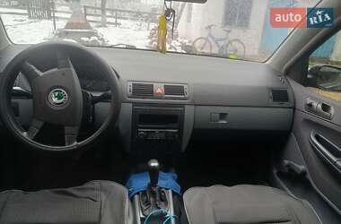 Хэтчбек Skoda Fabia 2003 в 