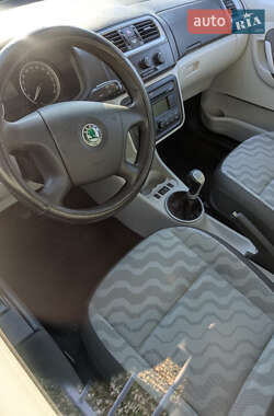 Универсал Skoda Fabia 2008 в Чернигове