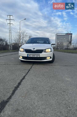 Хетчбек Skoda Fabia 2014 в 