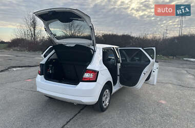Хетчбек Skoda Fabia 2014 в 