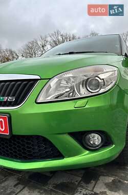 Хэтчбек Skoda Fabia 2010 в Луцке