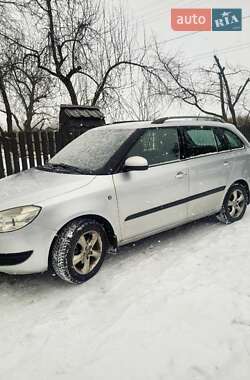 Универсал Skoda Fabia 2010 в Львове