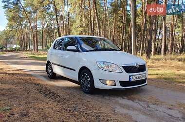 Хетчбек Skoda Fabia 2011 в Чернігові