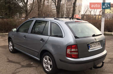 Универсал Skoda Fabia 2004 в Дрогобыче