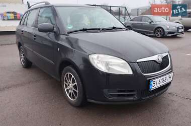 Універсал Skoda Fabia 2008 в Полтаві