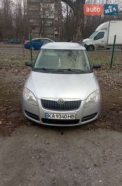 Універсал Skoda Fabia 2008 в Києві