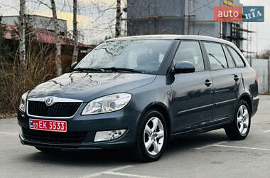 Універсал Skoda Fabia 2010 в Здолбуніві